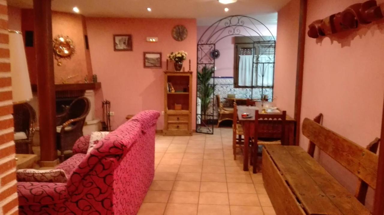 La Casa Madrona Appartement Villacastín Buitenkant foto