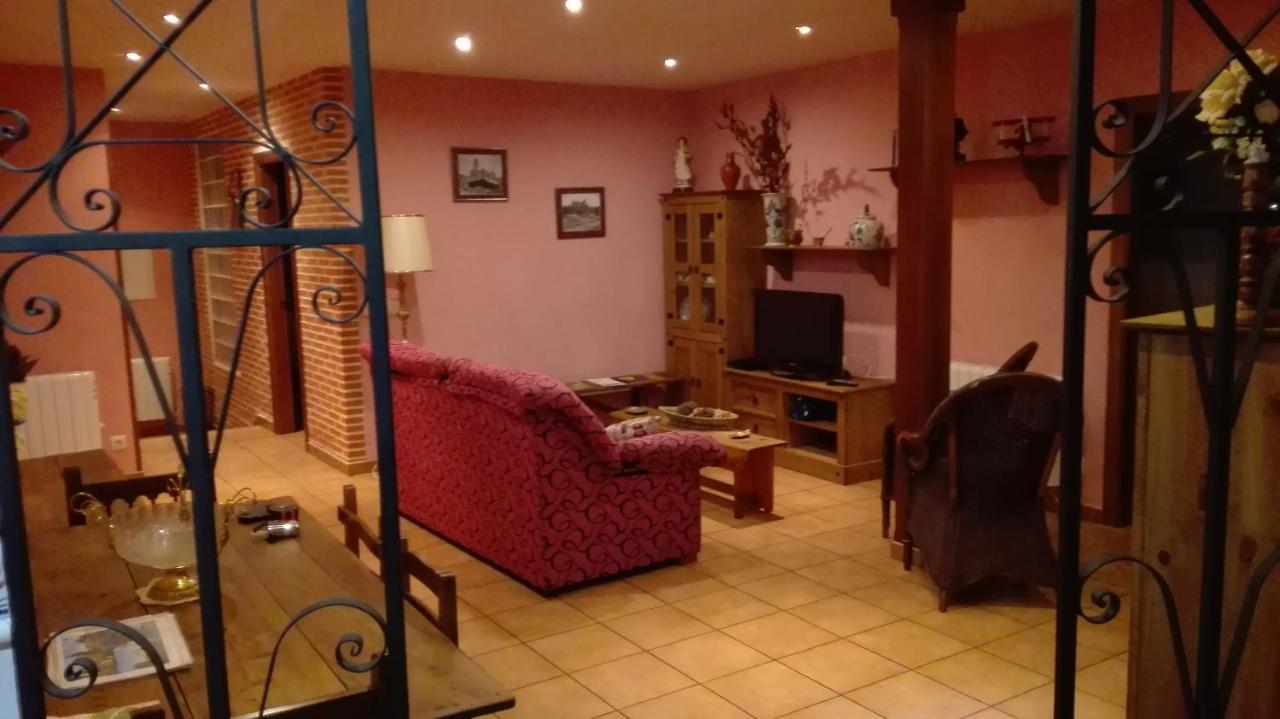 La Casa Madrona Appartement Villacastín Buitenkant foto